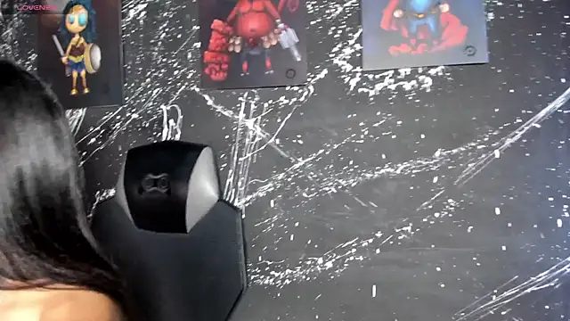 ZarinaWynne online show from 04/16/26, 05:25