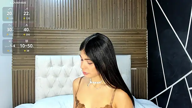 ZarinaWynne online show from 04/23/26, 12:40