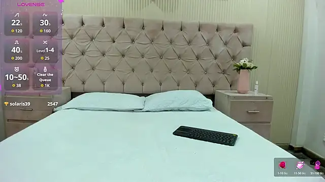 ZarinaWynne online show from 04/28/26, 01:38