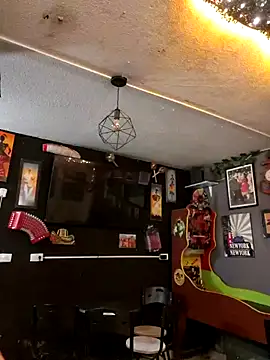 themorenofit08 online show from 04/22/26, 12:35