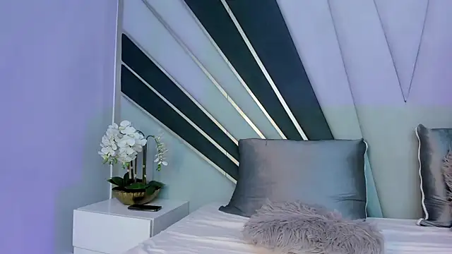 Snapshot of ZoeMadiison chatting on 11/07/25, 03:28 ZoeMadiison online show from 11/07/25, 03:28