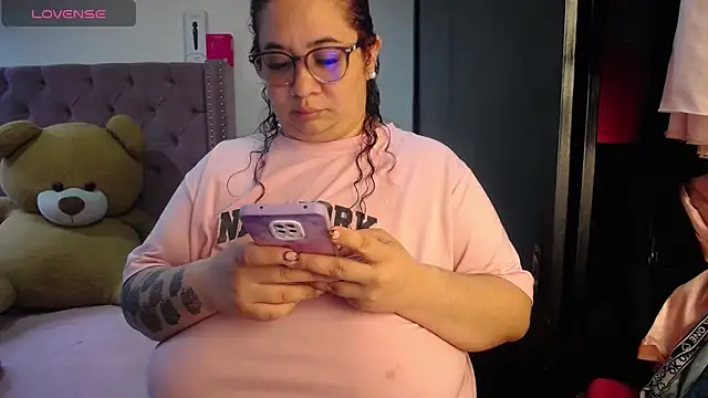 kattybbwbigboobs  online show from 06/08/26, 08:31