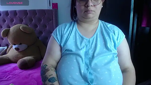 kattybbwbigboobs  online show from 06/17/26, 08:21