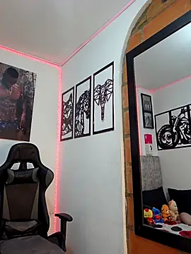 MIKE KILIANjs online show from 04/21/26, 01:39