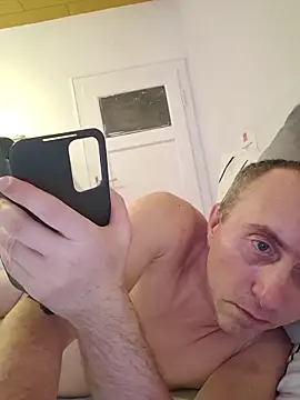 TirelessLot3 online show from 04/12/26, 12:04