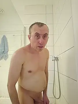 TirelessLot3 online show from 04/15/26, 05:42