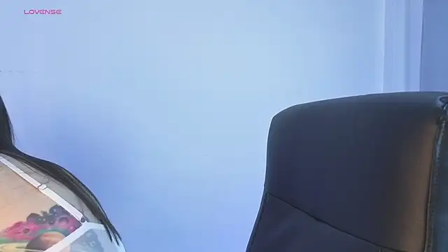 MissEmma   online show from 11/18/25, 11:15