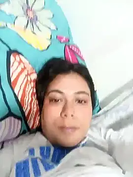 Snapshot of LorieFerrer chatting on 01/29/25, 06:50 LorieFerrer online show from 01/29/25, 06:50