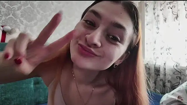 SweetLiaison online show from 01/12/26, 07:35