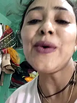 Snapshot of Piya_Bakshi chatting on 05/31/26, 07:15 Piya Bakshi online show from 05/31/26, 07:15
