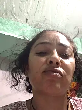 Snapshot of Piya_Bakshi chatting on 06/04/26, 06:14 Piya Bakshi online show from 06/04/26, 06:14