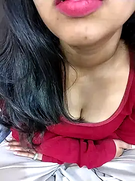 Sexy Divya   online show from 03/15/26, 06:08