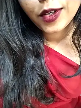 Sexy Divya   online show from 04/30/26, 07:14