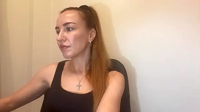 Nyxelia  online show from 12/04/25, 09:07