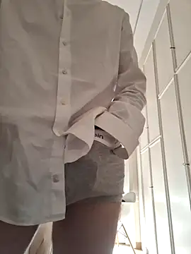 CuteDaddy92 online show from 04/15/26, 12:34