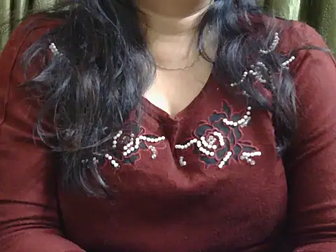 Miss Eira online show from 11/24/25, 10:15