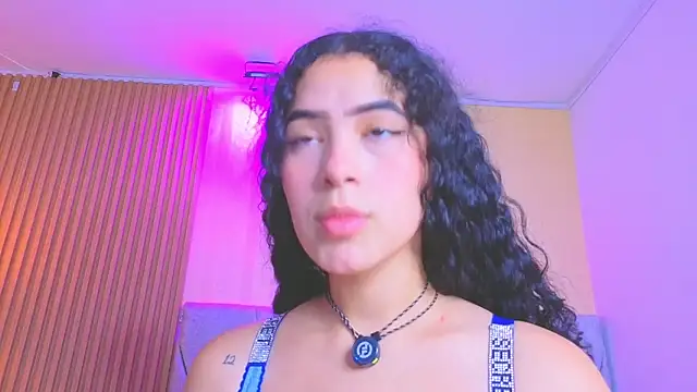 paulina  rose online show from 03/13/26, 07:53