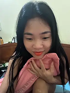 Lynly k2 online show from 04/02/26, 01:47