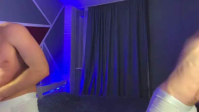 Snapshot of Hotpeppers666 chatting on 11/16/25, 08:25 Hotpeppers666 online show from 11/16/25, 08:25