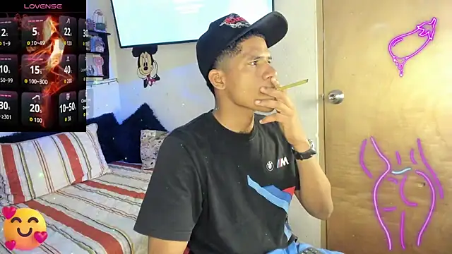 JUANBIGCOCK21CM online show from 03/13/26, 03:40