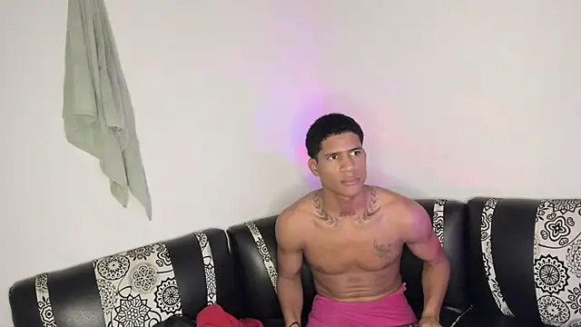 JUANBIGCOCK21CM online show from 04/17/26, 06:11