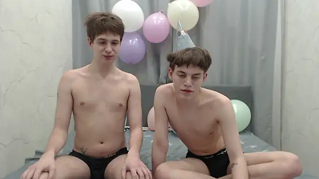 Snapshot of hornybadbunny chatting on 02/07/26, 08:29 hornybadbunny online show from 02/07/26, 08:29