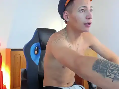 nick nizz online show from 11/13/25, 12:26