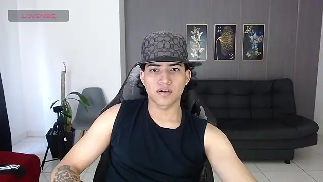 Snapshot of jeipyhot_21_ chatting on 11/07/25, 08:53 jeipyhot 21 online show from 11/07/25, 08:53