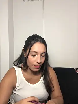Snapshot of Vianca_Costt chatting on 05/22/26, 02:22 Vianca Costt online show from 05/22/26, 02:22