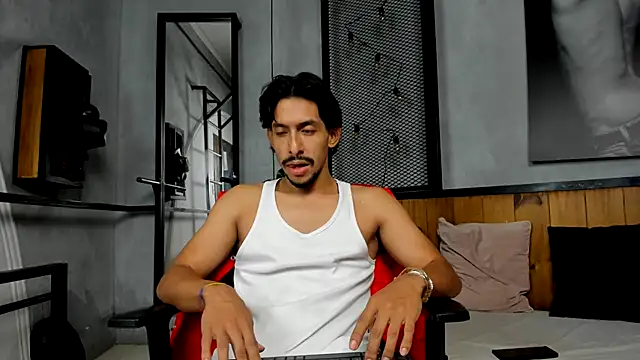 DylanRay 18 online show from 11/09/25, 07:12