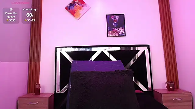 Snapshot of SCARLETT_INK_ chatting on 11/22/25, 06:07 SCARLETT INK online show from 11/22/25, 06:07