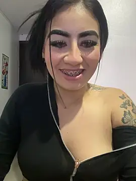 Snapshot of SCARLETT_INK_ chatting on 02/07/26, 06:17 SCARLETT INK online show from 02/07/26, 06:17