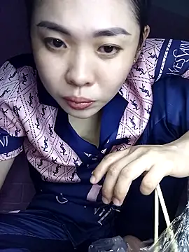 Snapshot of -Arabella- chatting on 11/24/25, 11:54 -Arabella- online show from 11/24/25, 11:54