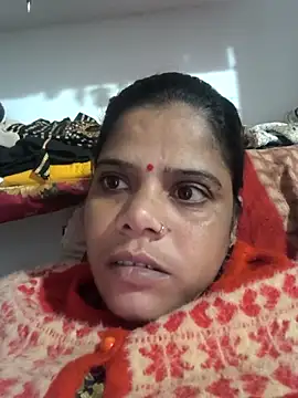 Hot suini online show from 12/19/25, 06:42