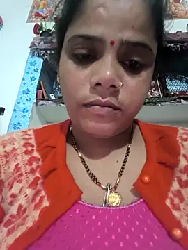 Hot suini online show from 12/22/25, 03:09