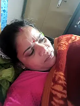 Hot suini online show from 02/21/26, 04:19