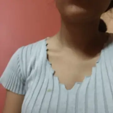 manishakapoor online show from 11/20/25, 11:43