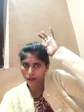 Maya mohni online show from 11/12/25, 03:12