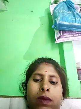Snapshot of Maya_mohni chatting on 04/26/26, 01:47 Maya mohni online show from 04/26/26, 01:47