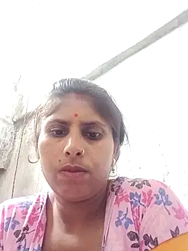 Snapshot of Maya_mohni chatting on 05/23/26, 07:24 Maya mohni online show from 05/23/26, 07:24