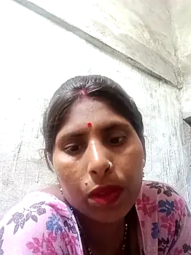 Snapshot of Maya_mohni chatting on 06/12/26, 08:02 Maya mohni online show from 06/12/26, 08:02