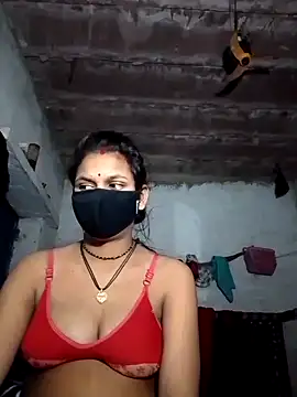 LOVE FI95 online show from 11/12/25, 03:23