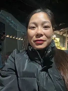 Lyla john online show from 12/14/25, 02:06