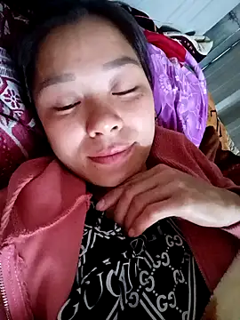 Lyla john online show from 12/20/25, 09:27