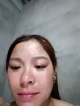 Lyla john online show from 03/04/26, 12:00