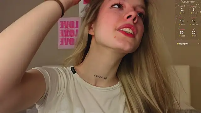 TiffinyMergist online show from 02/10/26, 08:35