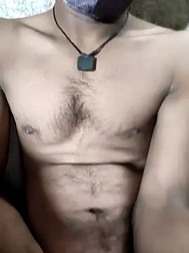 Snapshot of bigdick9810 chatting on 11/09/25, 05:00 bigdick9810 online show from 11/09/25, 05:00