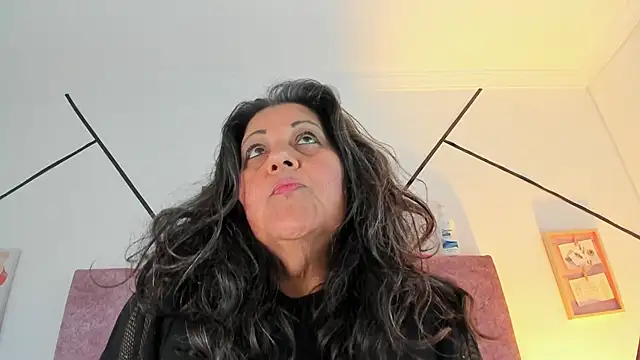 Victoriaa Anderson online show from 01/13/26, 08:47