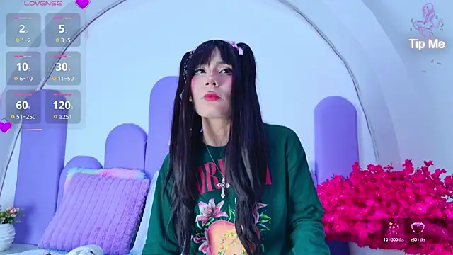 BunnySexyy18 online show from 04/05/26, 03:15