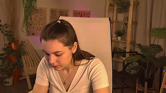 FrancescaCavaliere online show from 02/27/26, 09:31